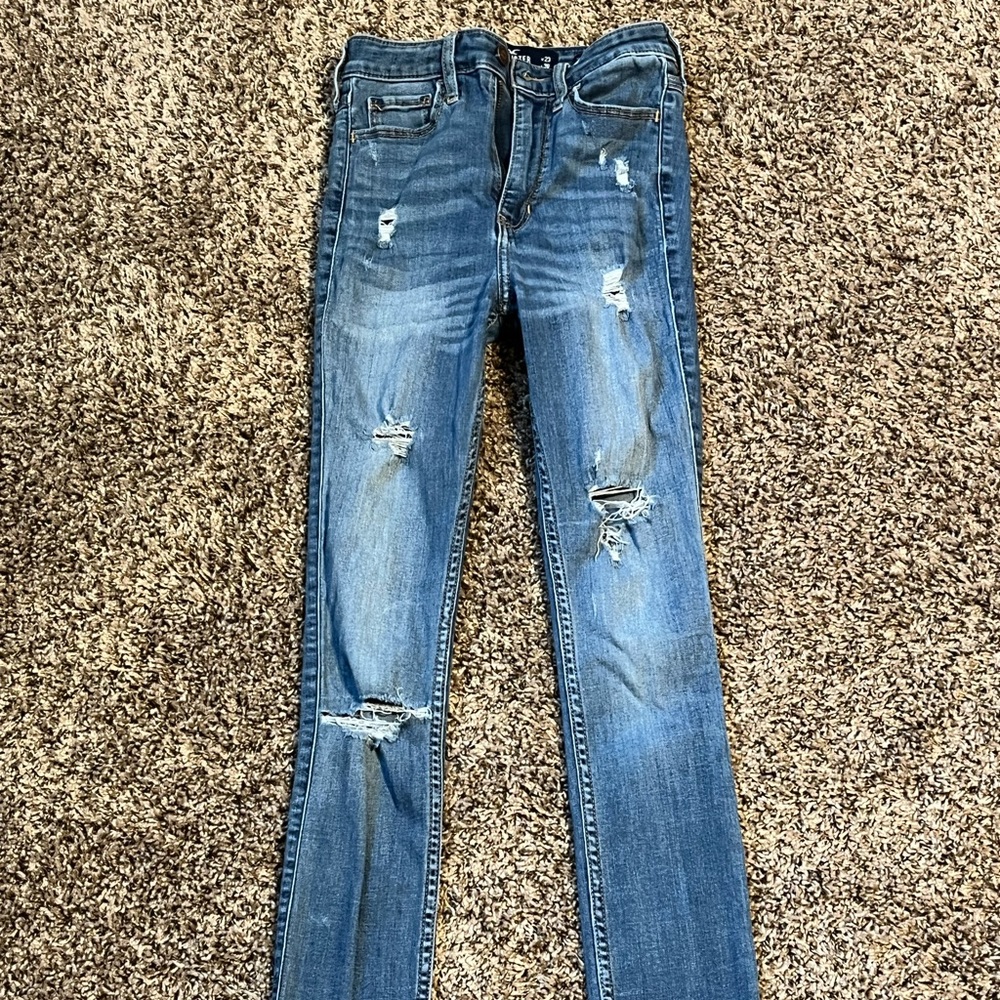 Hollister jeans